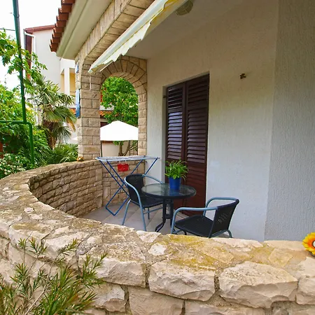 Stana 242 Apartment Fazana