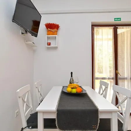 Apartment Stana 242 Fazana