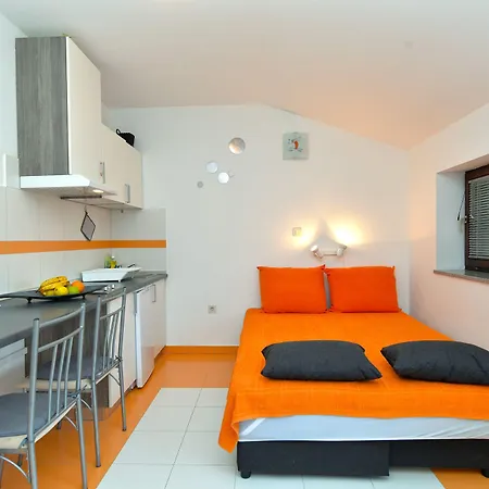 Apartment Stana 242