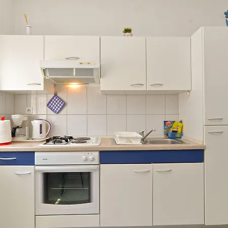 Stana 242 Apartment