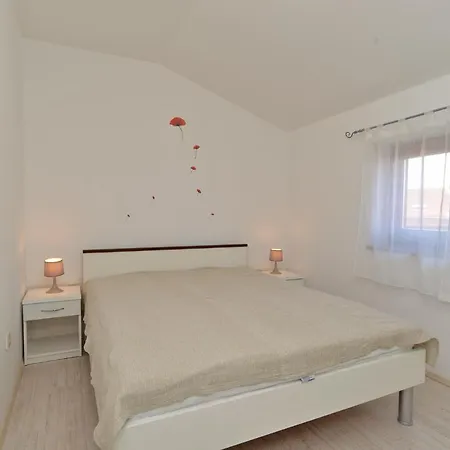 Stana 242 Fažana