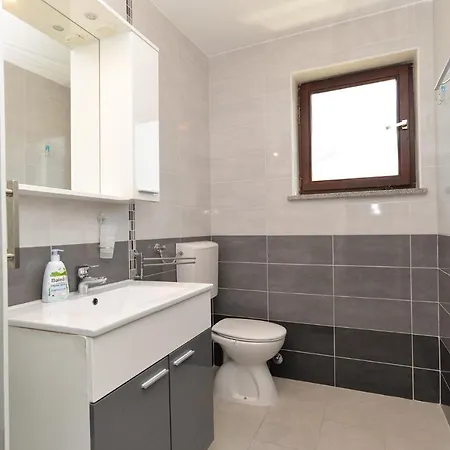 Stana 242 Appartement Fažana