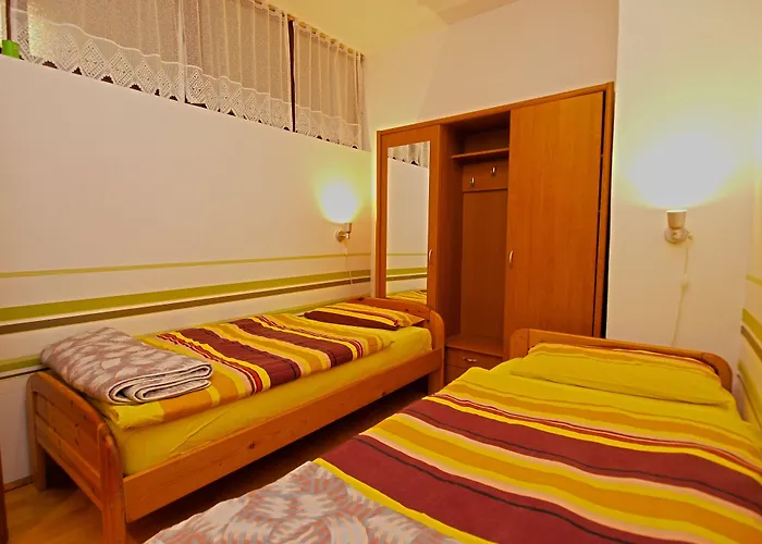 Stana 242 아파트 파자나