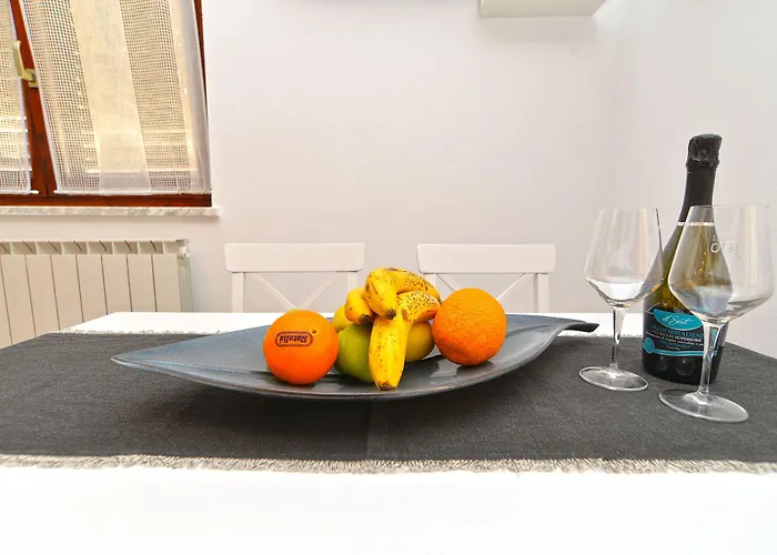 Stana 242 * 파자나